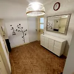 Memo Moscavide Апартаменты Лиссабон