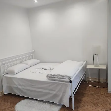 Memo Moscavide Lägenhet *