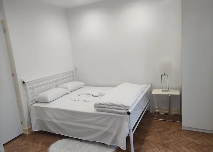 Memo Moscavide Апартаменты *